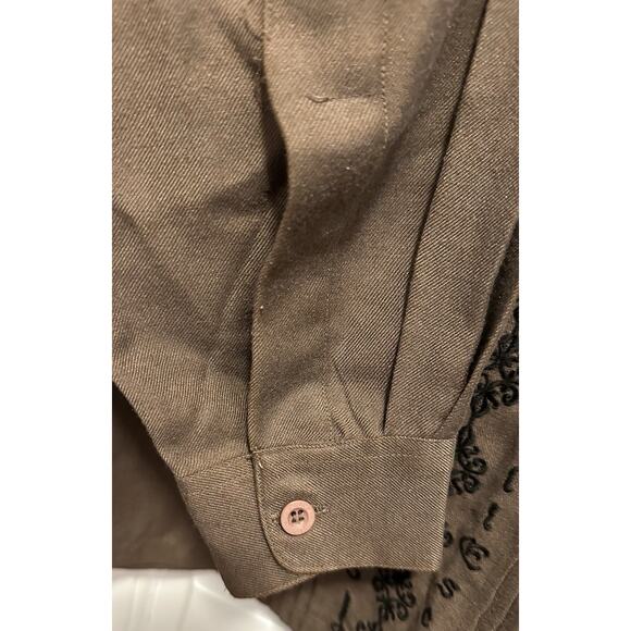 Willie Esco Guayabera Shirt Long Sleeve Men Size XXL Brown Button Up Hip Hop Y2K - Picture 5 of 10